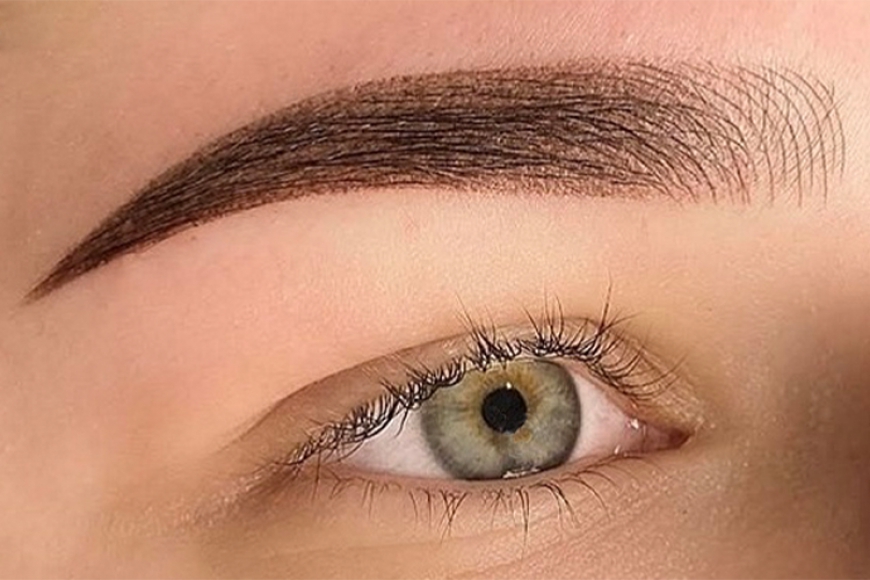 Eyebrow Powdering Technique